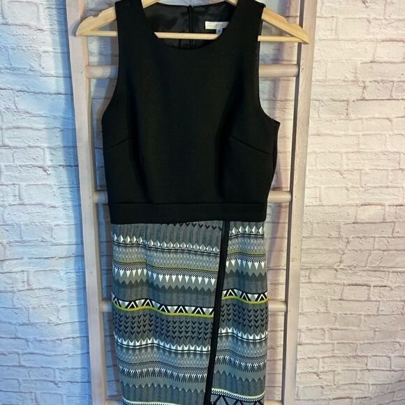 💝 3/$75 Trina Trina Turk Lily Deco Stripe Dress - Picture 1 of 7